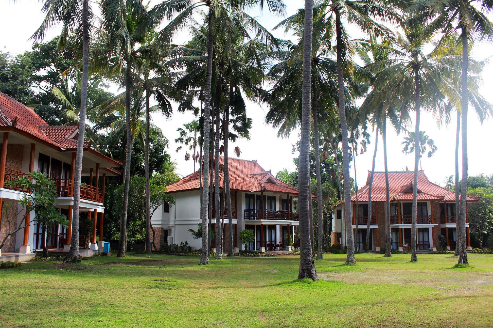 Mangsit Suites By Holiday Resort Lombok Екстер'єр фото